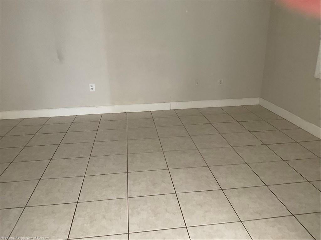 2121 Lakeview Dr - Photo 7 of 26