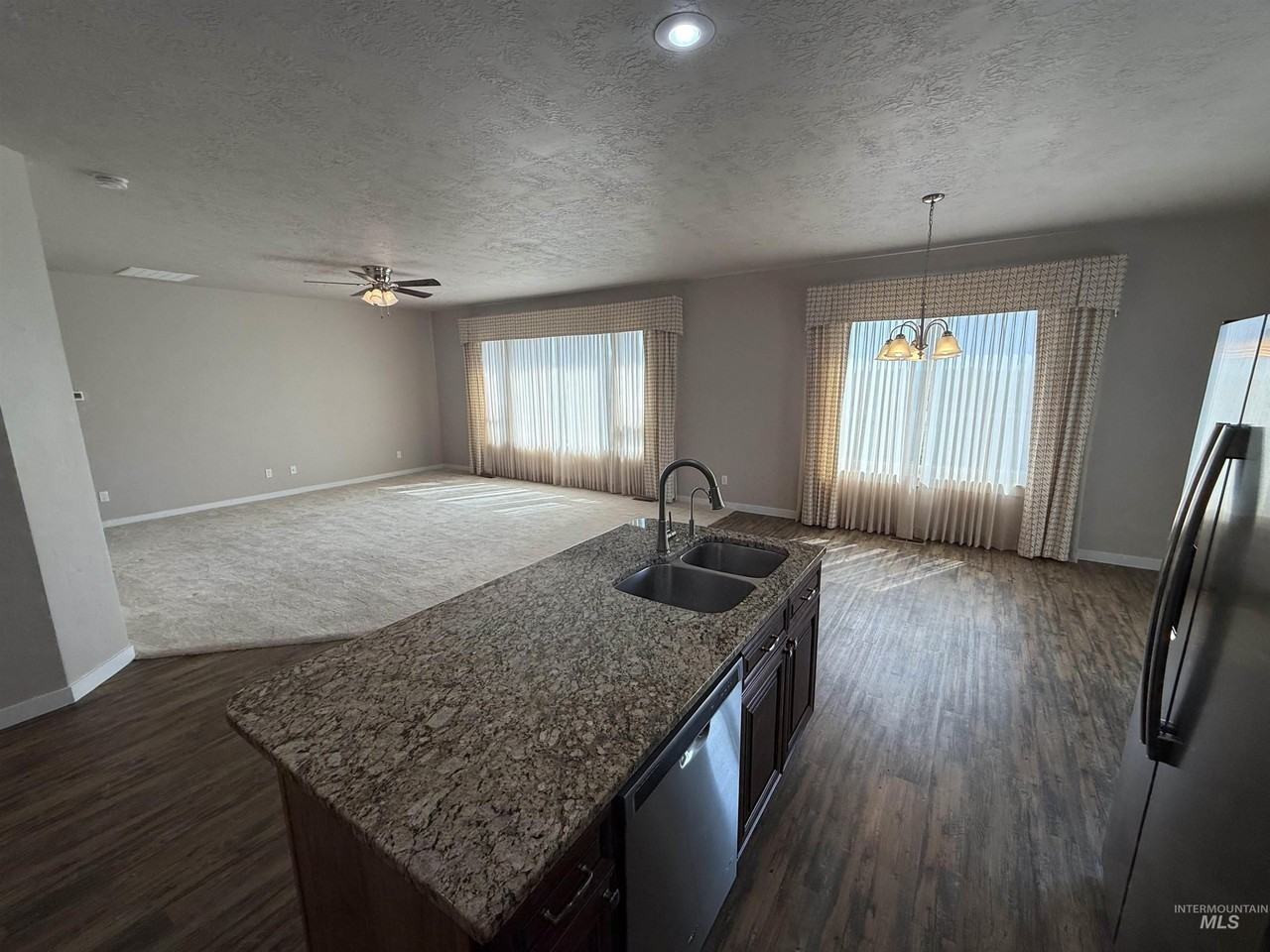 13496 Hockberger Ranch Rd - Photo 5 of 15