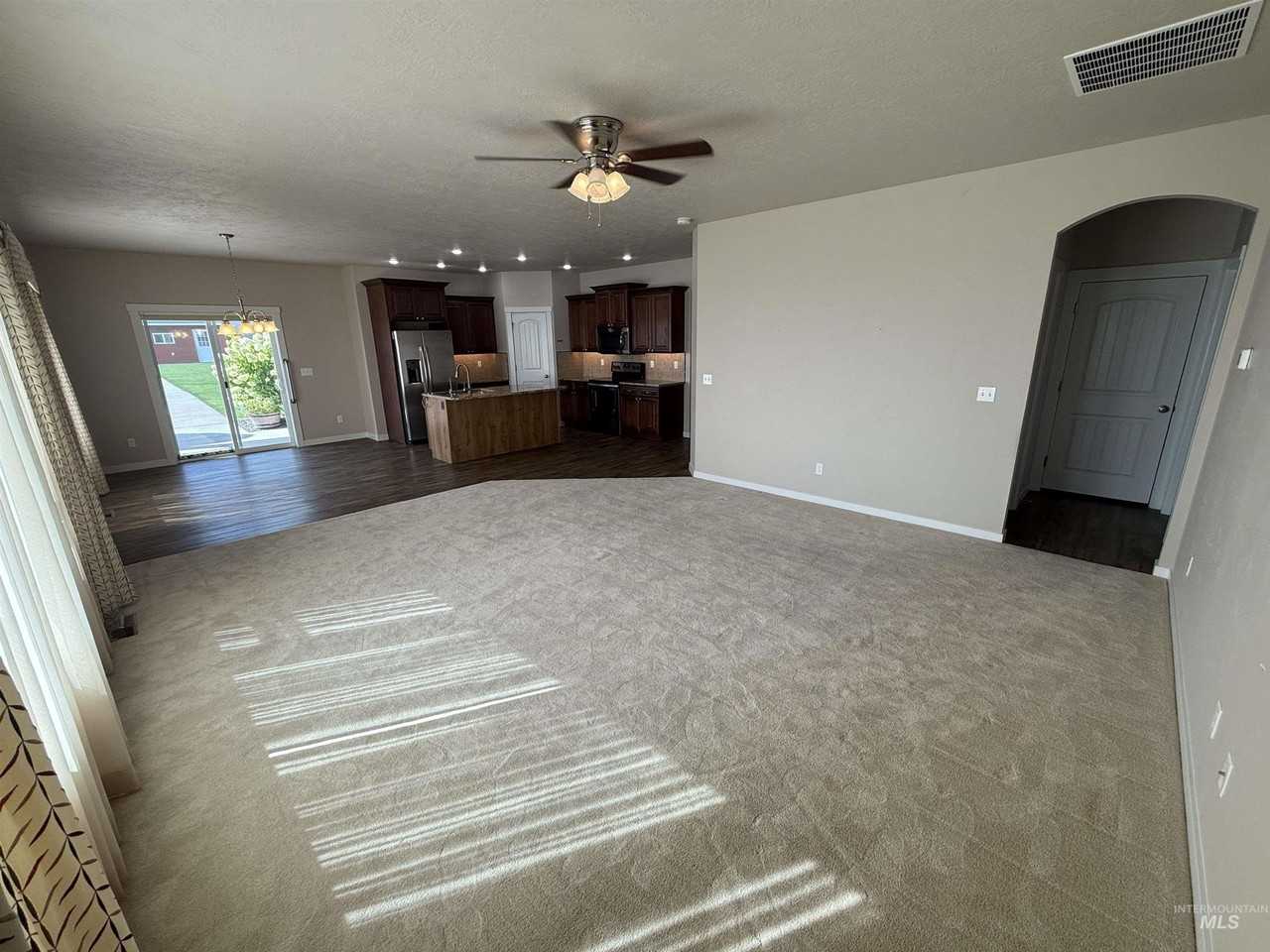 13496 Hockberger Ranch Rd - Photo 6 of 15