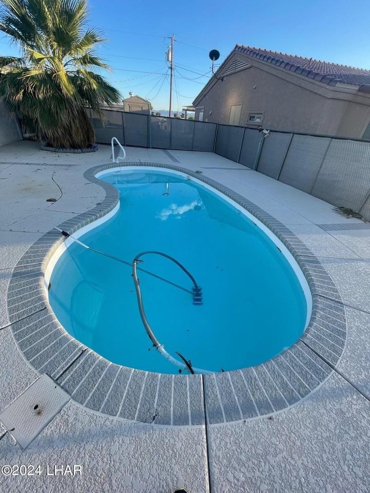 3355 Desert Sage Dr - Photo 4 of 8