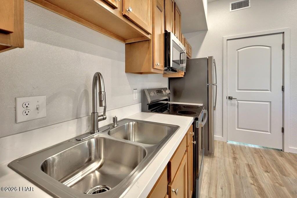 2160 Swanson Ave - Photo 7 of 13
