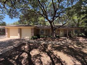 3016 60th St - Photo 1 of 1
