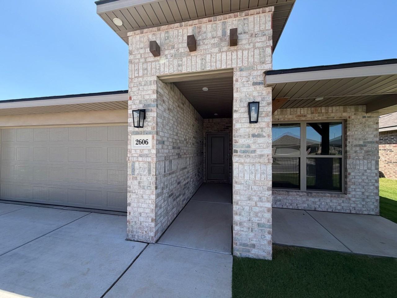 2606 Garland Ave - Photo 3 of 17