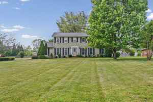 featured image of 132 Windsor Dr