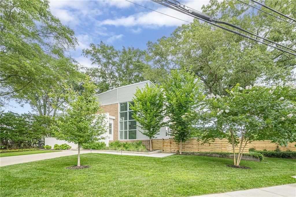 2269 Briarwood Hills Dr Ne - Photo 4 of 50