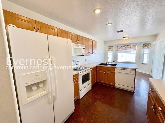 6930 Frascati Loop - Photo 6 of 27
