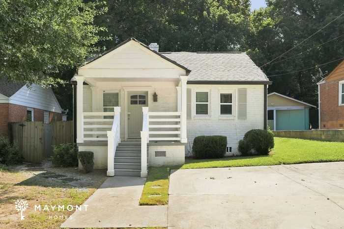 130 Burbank Dr Sw