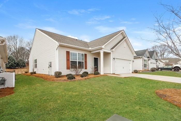 245 Cassingham Ln - Photo 2 of 12