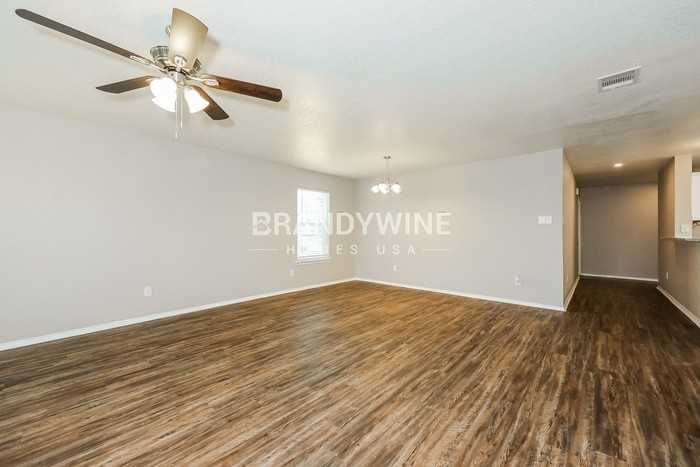 405 Foliage Ct - Photo 6 of 25