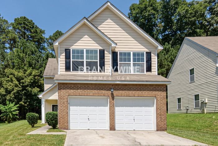 2456 Quincy Loop - Photo 2 of 27