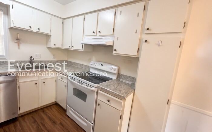 4812 Merrifield Pl - Photo 6 of 24
