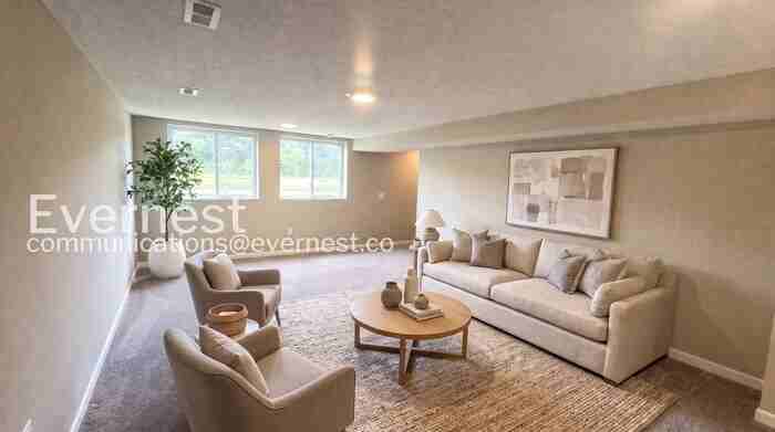 2663 Taberville Dr - Photo 4 of 30