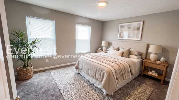 2663 Taberville Dr - Photo 5 of 30