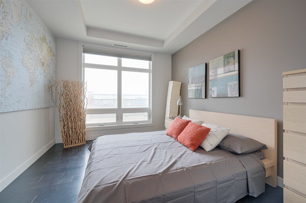 10388 105 St Nw - Photo 6 of 20
