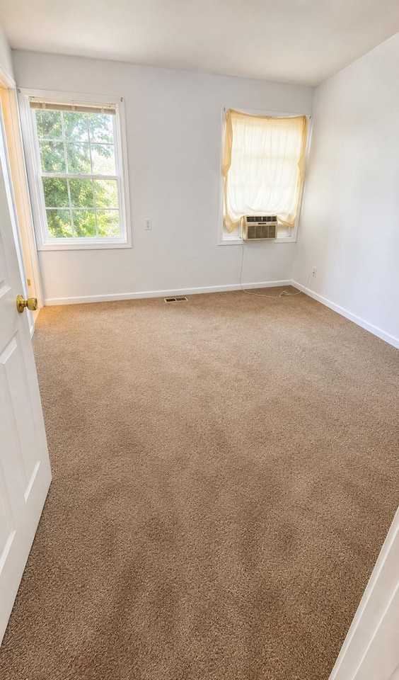 203 W Park Dr - Photo 6 of 24