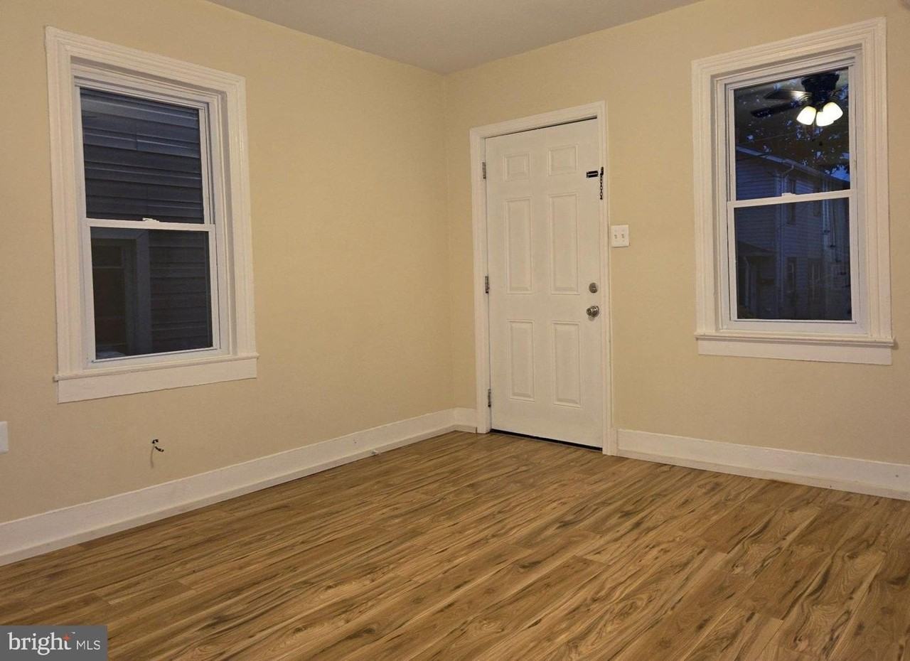 26 E Pall Mall St - Photo 3 of 17