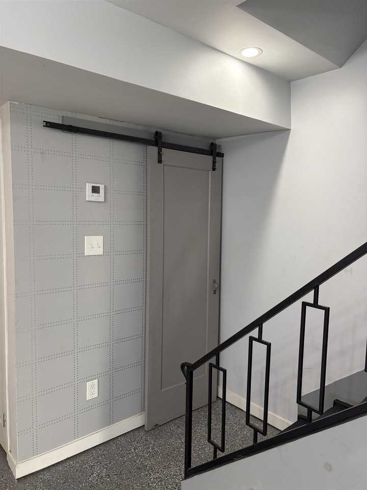 2756 Harbor Station Rd #8 - Photo 4 of 7