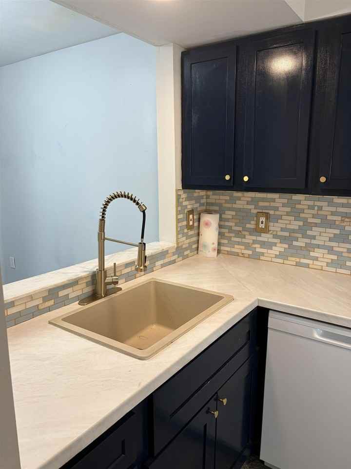 2756 Harbor Station Rd #8 - Photo 5 of 7