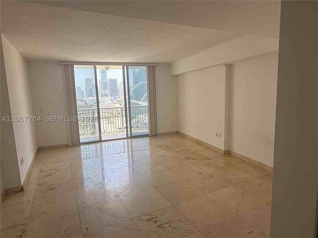 1750 N Bayshore Dr #2308 - Photo 4 of 20