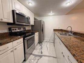 4004 Sw 68th Ln #17J - Photo 1 of 1