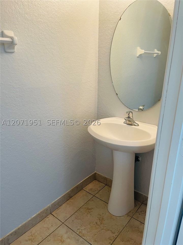 6364 Landings Way - Photo 5 of 23