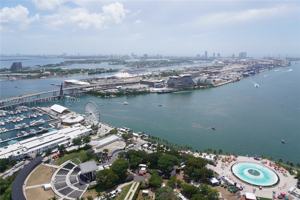 featured image of 50 Biscayne Blvd #5202