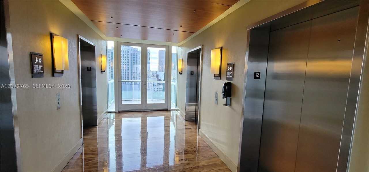 50 Biscayne Blvd #5202 - Photo 7 of 50