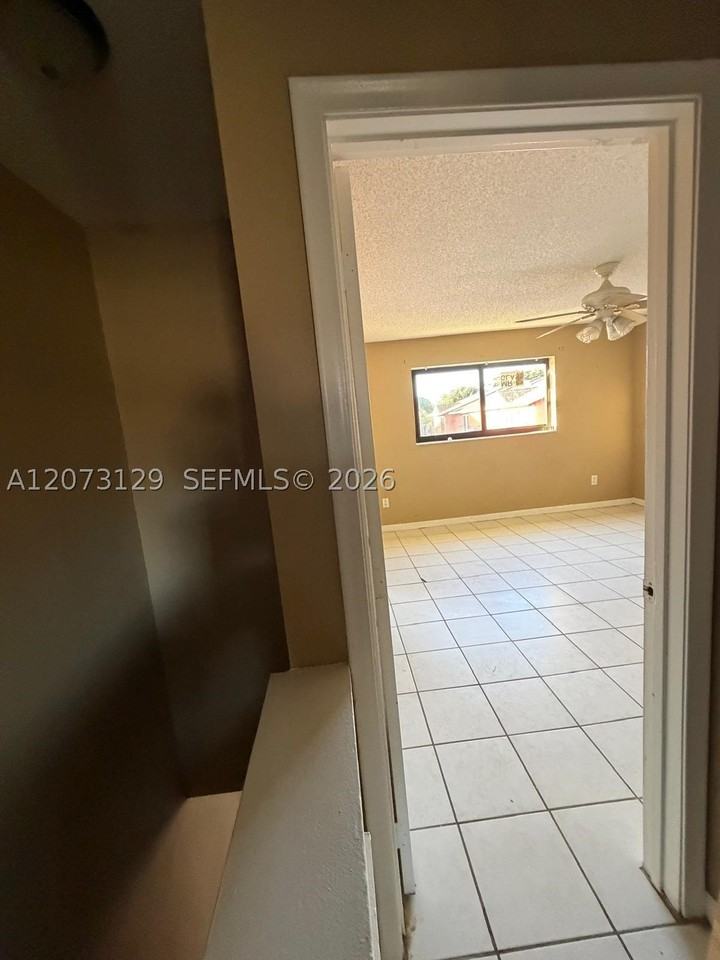 6941 W 7th Ave #10 - Photo 3 of 9