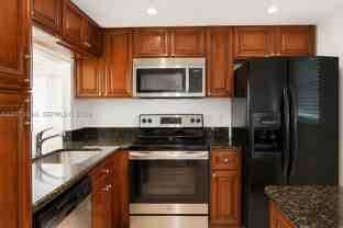 9230 Lagoon Pl #411 - Photo 1 of 1