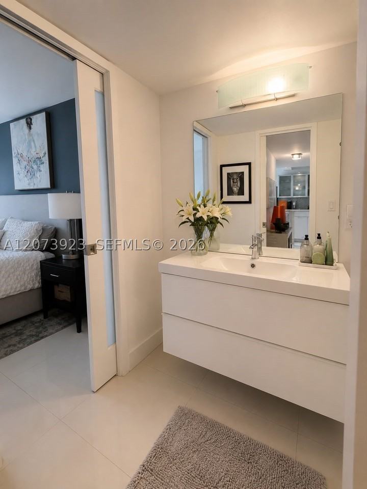 465 Ocean Dr #219 - Photo 5 of 14