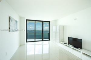 featured image of 460 Ne 28th St #2202
