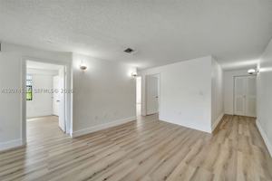 featured image of 777 Sw 9th Ave #301