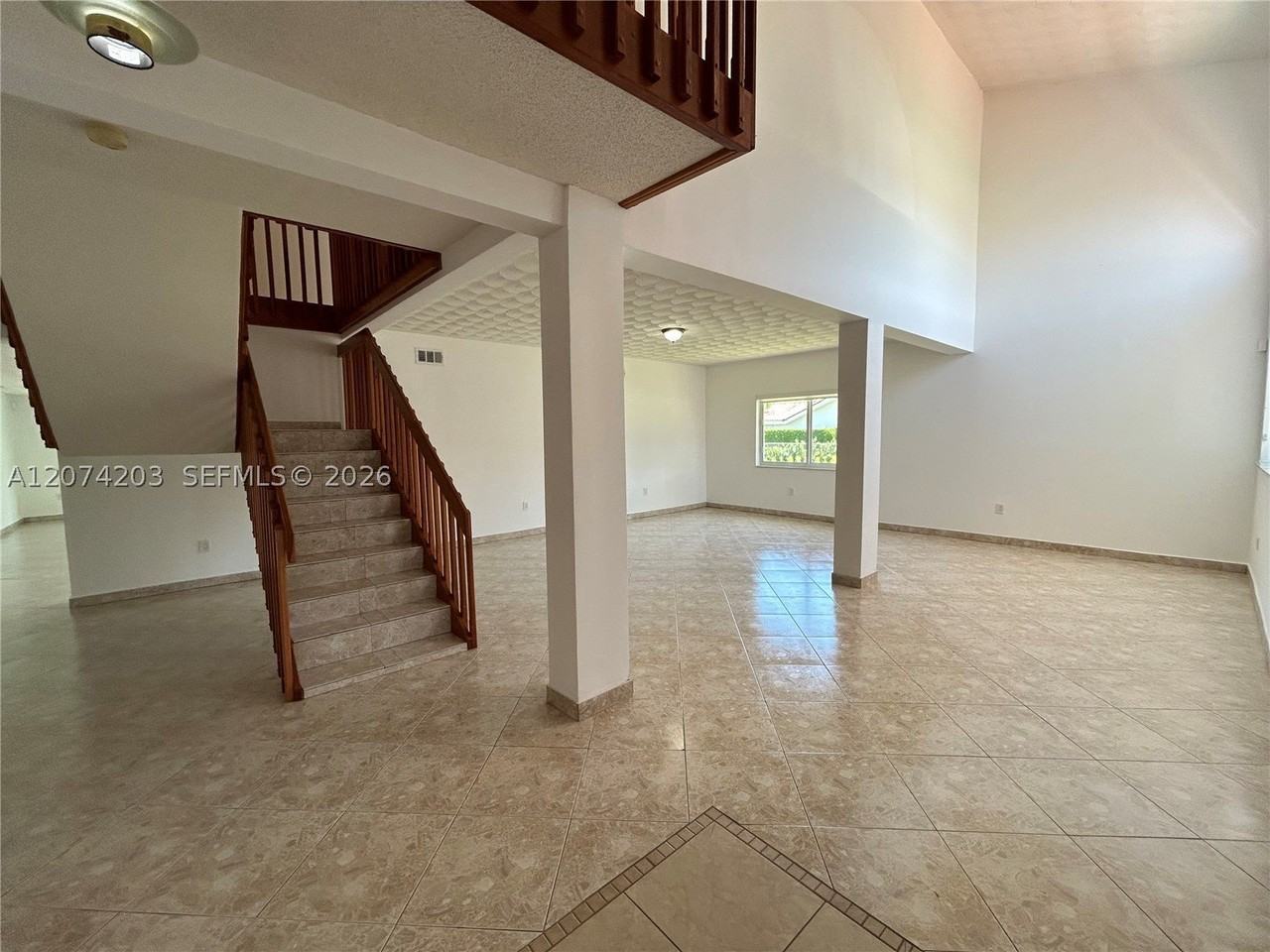 6611 Sw 99th Ave - Photo 3 of 50