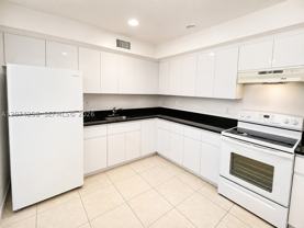 724 Ne 4th St #3 - Photo 1 of 1