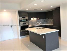 featured image of 7875 Nw 107th Ave #406
