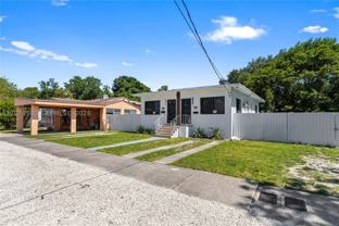 1040 Nw 35th St #1040 - Photo 1 of 1