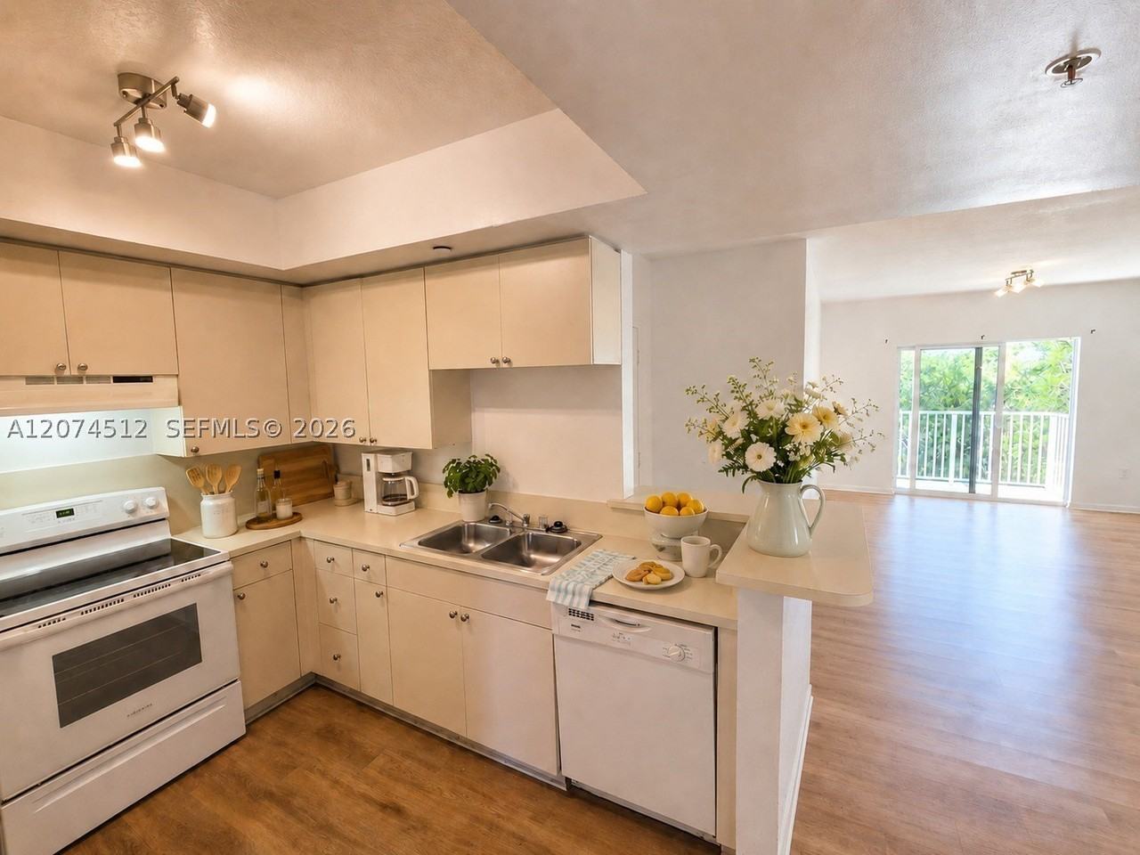 11060 Sw 196th St #408 - Photo 7 of 18