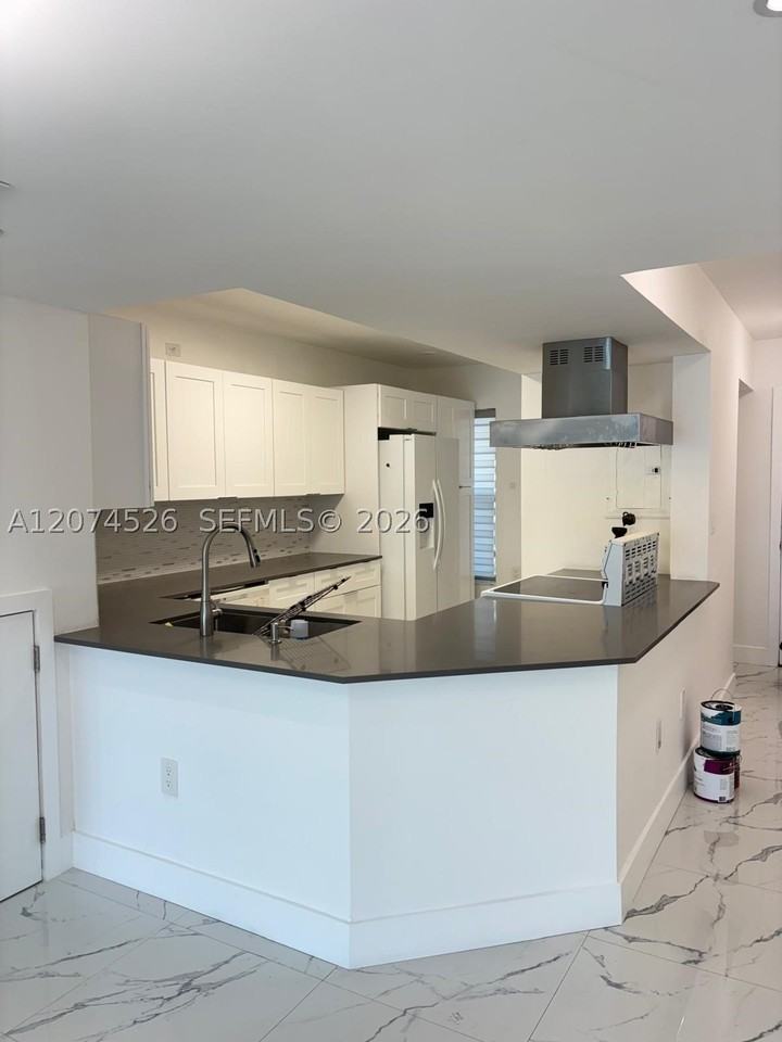 12400 Nw 11th Ln #2101 - Photo 5 of 21