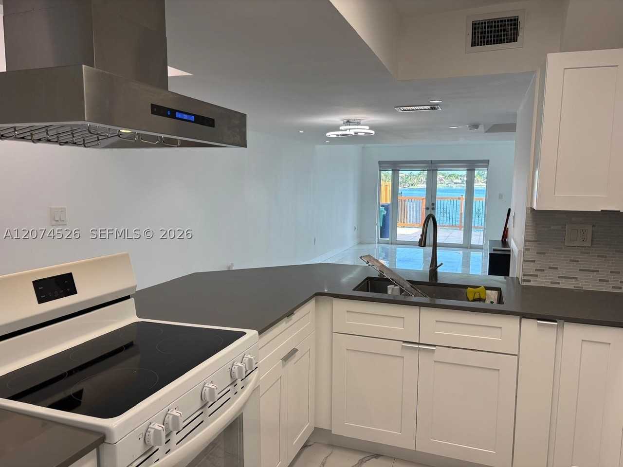 12400 Nw 11th Ln #2101 - Photo 7 of 21