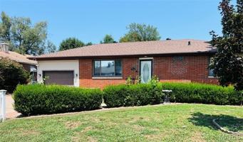 featured image of 415 Roanoke Dr