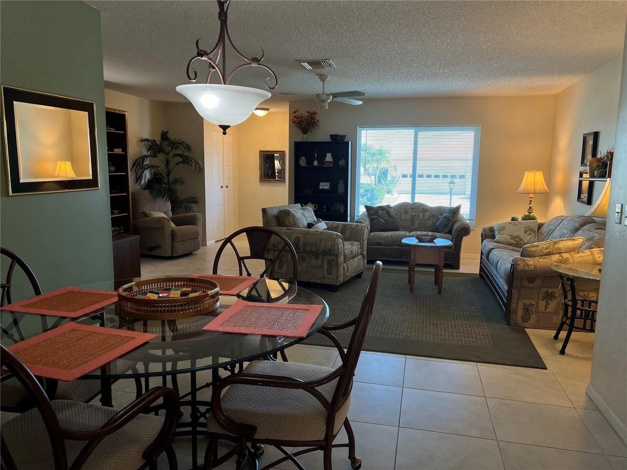 1814 Columbine Pl - Photo 2 of 19