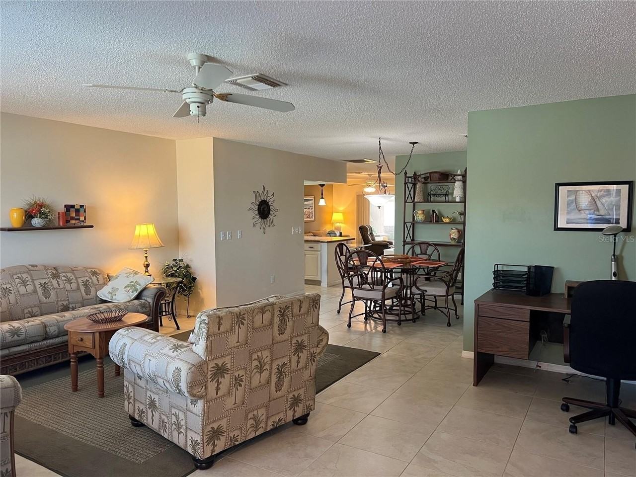 1814 Columbine Pl - Photo 3 of 19