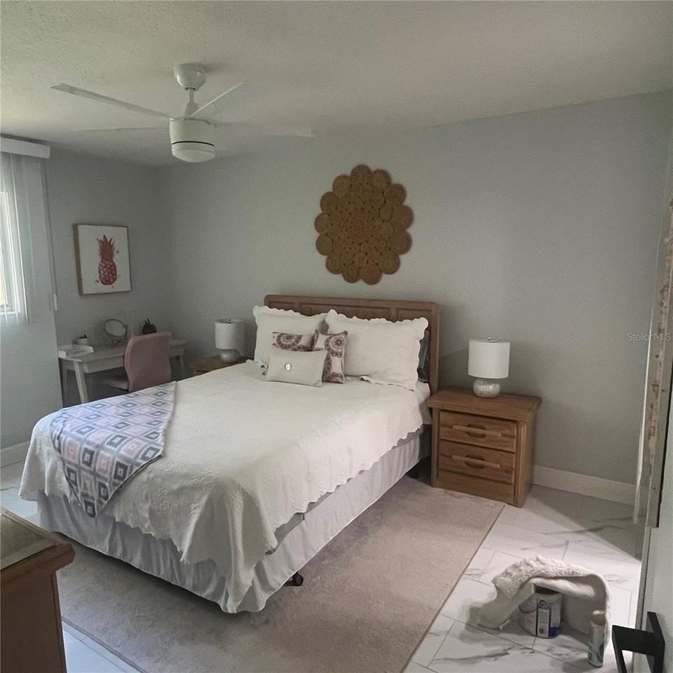 995 Laguna Dr #506 - Photo 5 of 50