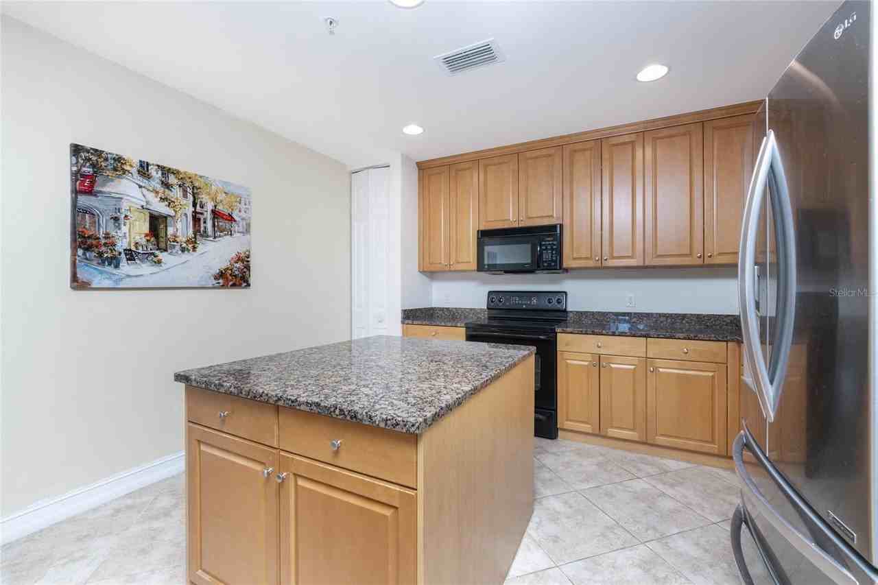 85 Vivante Blvd #8524 - Photo 6 of 35