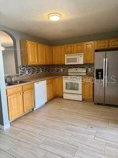 22 Plateau Ln #B - Photo 6 of 17