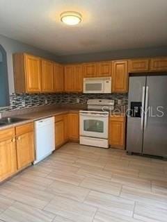 22 Plateau Ln #B - Photo 7 of 17
