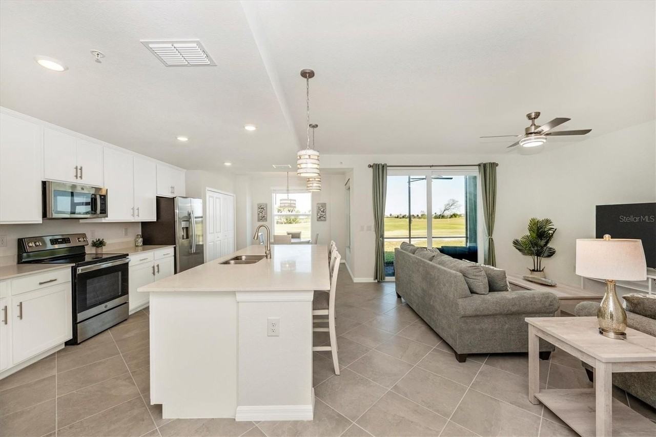 12550 Galapagos Ct #104 - Photo 4 of 50