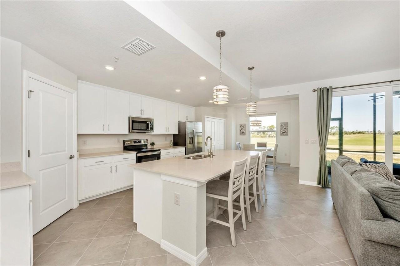 12550 Galapagos Ct #104 - Photo 5 of 50