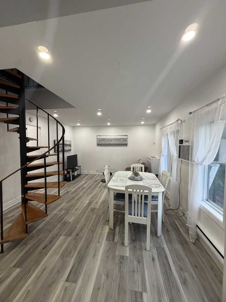 761 Innisfil Beach Road - Photo 3 of 12