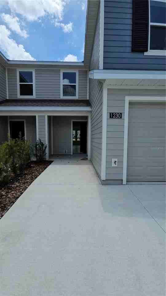 1230 Orion St - Photo 2 of 32